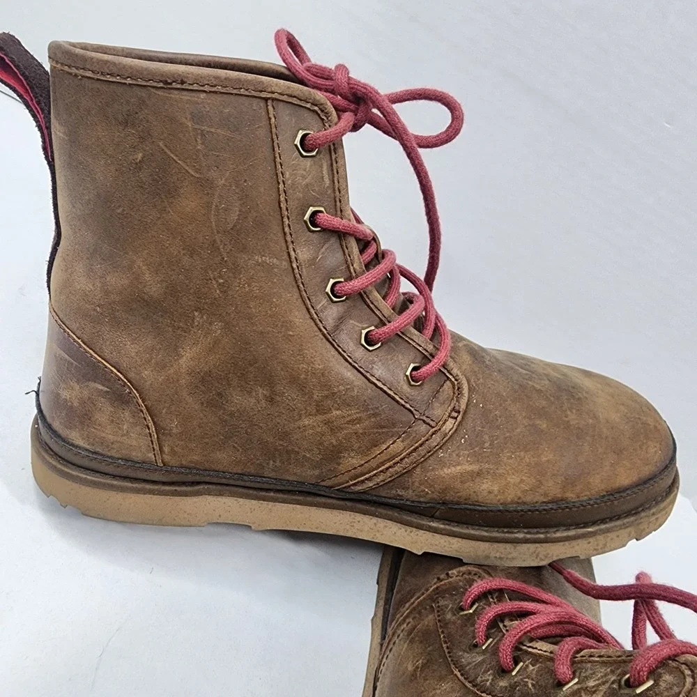 UGG Chukka Men's Size 10 F27019C Winter Boots -Chestnut Suede Waterproof  EUC